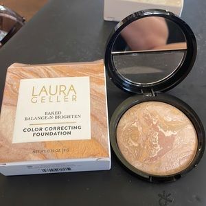LAURA GELLER Color correcting foundation - shade fair. Baked balance & brighten